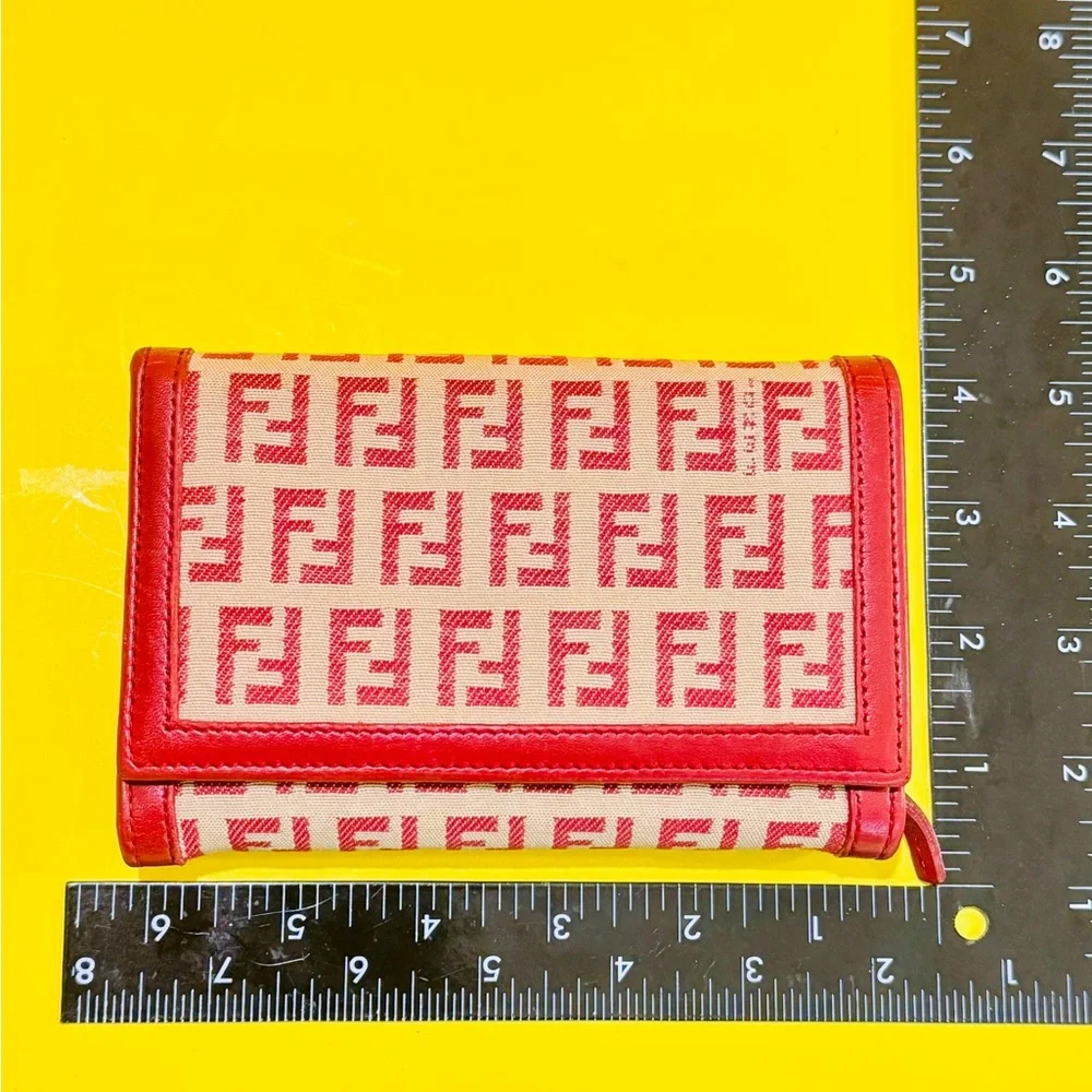 Fendi Red and Cream Monogram Wallet - Picture 8 of 13